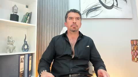 Juan k online show from June 9, 3:40 am