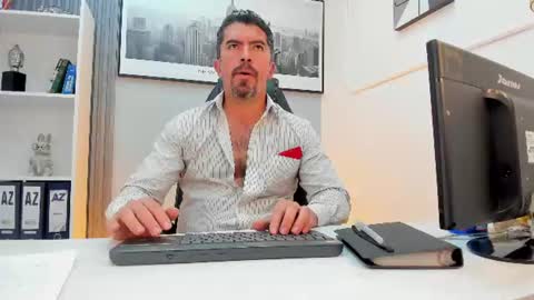 Juan k online show from July 27, 4:30 am