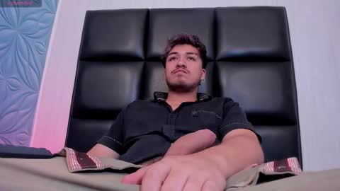 JUAN  online show from February 13, 5:36 am