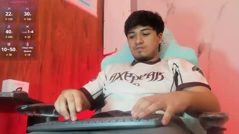 Snapshot of juanmechanic chatting on August 5, 6:05 am JUAN online show from August 5, 6:05 am