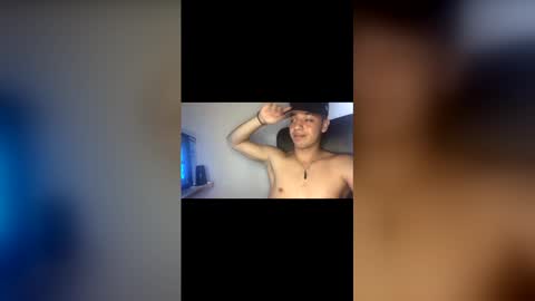 juannvalencia11 online show from June 9, 9:37 pm
