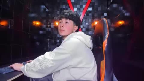 juanpiedraita online show from March 13, 1:07 pm