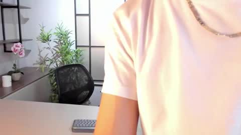 Juanse Colling online show from February 22, 7:45 pm