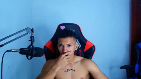 Snapshot of juansw66 chatting on September 9, 6:13 am juansw66 online show from September 9, 6:13 am