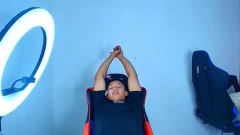 Snapshot of juansw66 chatting on October 14, 6:47 am juansw66 online show from October 14, 6:47 am