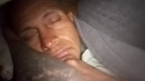 Snapshot of jugg3 chatting on December 10, 8:08 am Carlos online show from December 10, 8:08 am