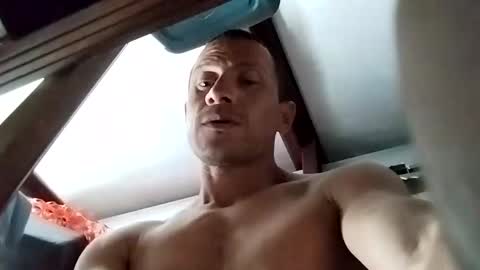 Snapshot of jugg3 chatting on March 2, 9:43 pm Carlos online show from March 2, 9:43 pm