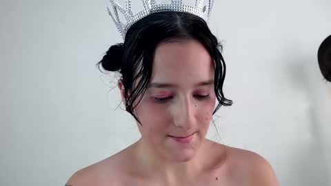 Snapshot of juice6abby9 chatting on October 10, 7:13 pm Sisi online show from October 10, 7:13 pm