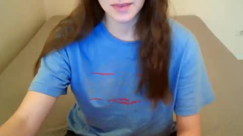 Snapshot of juicetalia chatting on October 25, 8:22 am JuiceTalia online show from October 25, 8:22 am