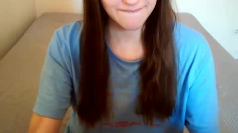 Snapshot of juicetalia chatting on November 1, 10:28 am JuiceTalia online show from November 1, 10:28 am