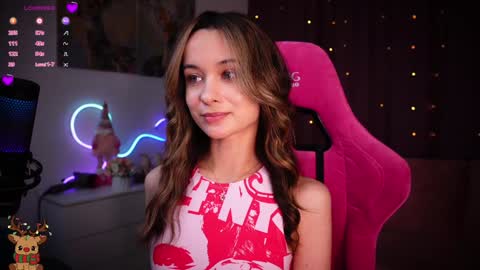 Snapshot of juicy___angel chatting on December 4, 8:29 pm Angelina online show from December 4, 8:29 pm