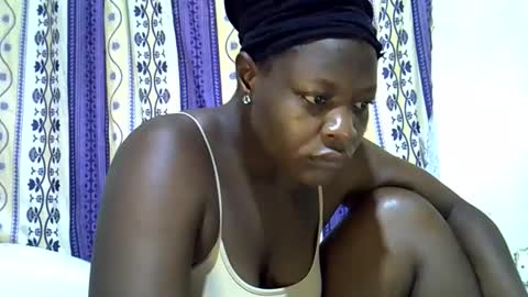 Snapshot of juicy_ass10 chatting on May 28, 7:05 am juicy_ass10 online show from May 28, 7:05 am