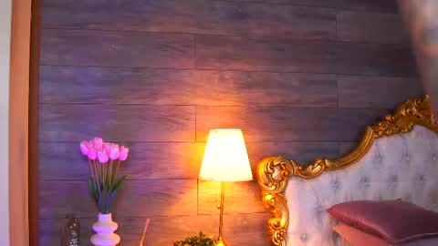 Snapshot of juicy_jessye chatting on July 8, 7:51 pm Jessye online show from July 8, 7:51 pm