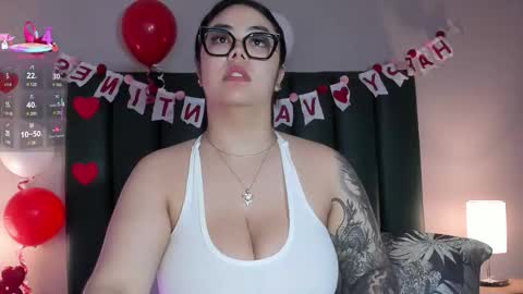 Juicy online show from February 16, 11:17 am