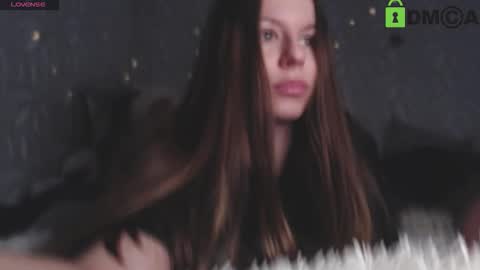 laura online show from October 23, 10:36 am