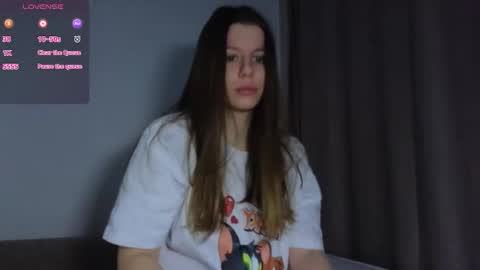 laura online show from February 7, 11:03 am