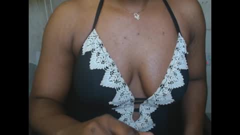 juicycuntx online show from September 30, 7:46 am