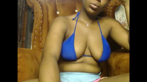 juicycuntx online show from November 27, 6:37 am