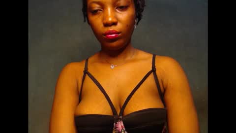 juicycuntx online show from January 6, 7:23 am