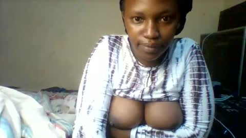 juicyicequeen online show from November 19, 1:05 am