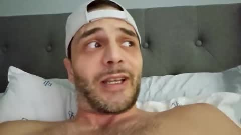 juicyjulia8 online show from March 13, 8:37 pm