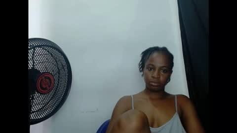 juicykinkx online show from November 1, 8:38 am