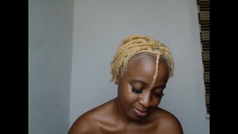 juicykinkx online show from November 25, 1:38 am