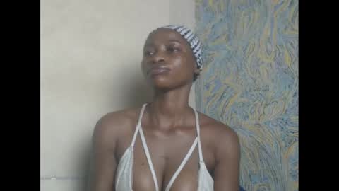 juicypiexx online show from March 11, 11:48 pm