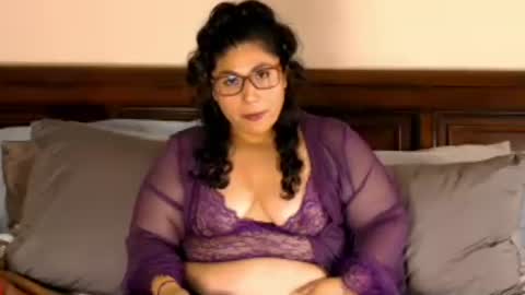 Juicy Teacher online show from July 14, 12:35 am