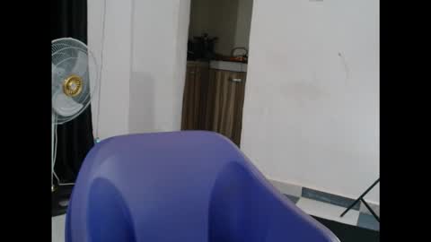 juicyxpink online show from October 25, 1:02 am