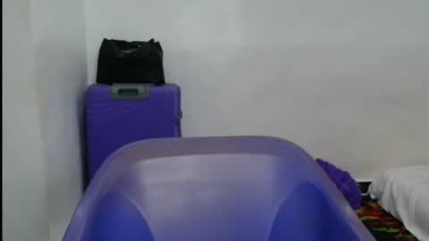 juicyxpink online show from July 6, 1:35 am