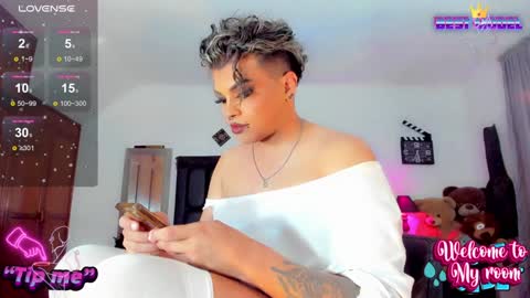 Jujubee online show from January 9, 9:47 pm