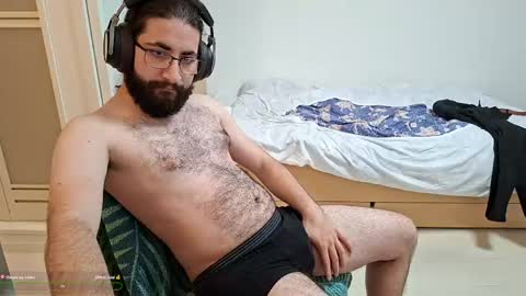 Jules online show from May 12, 11:40 am