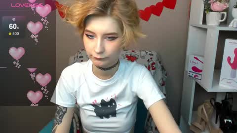 Snapshot of julescrown chatting on February 15, 1:10 am Jules online show from February 15, 1:10 am