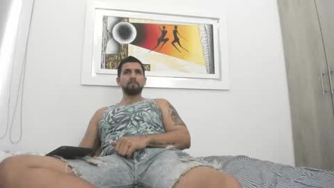 Snapshot of juleslatin122 chatting on December 26, 12:59 pm Jules online show from December 26, 12:59 pm