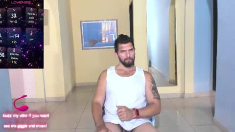 Snapshot of juleslatin122 chatting on March 1, 8:53 pm Jules online show from March 1, 8:53 pm