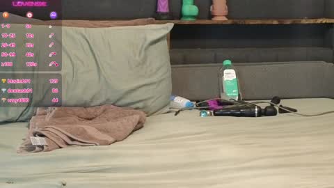 Julesss online show from January 30, 10:50 am