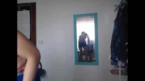 Julfigo online show from April 29, 6:47 pm