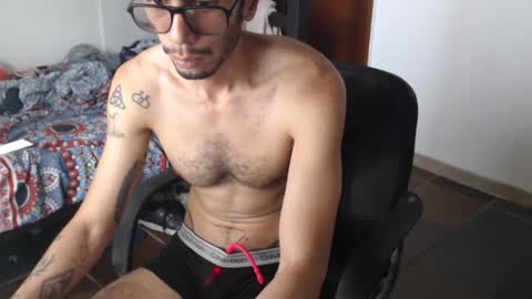 Julfigo online show from July 13, 3:04 pm