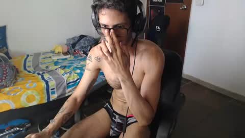 Julfigo online show from July 23, 6:39 pm