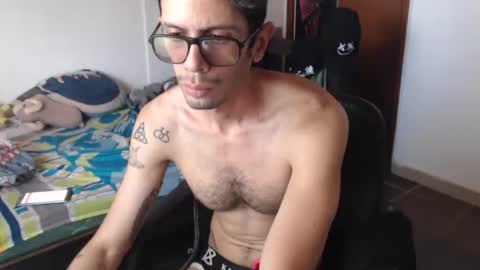 Julfigo online show from July 28, 3:21 pm