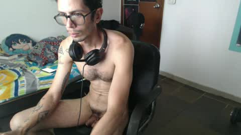 Julfigo online show from July 31, 6:40 pm