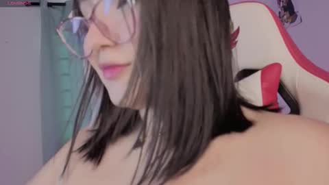 Snapshot of juli_1213 chatting on December 3, 5:55 pm Juliana online show from December 3, 5:55 pm