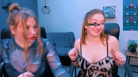 Snapshot of juli_kisss chatting on December 16, 10:34 pm juli kisss online show from December 16, 10:34 pm