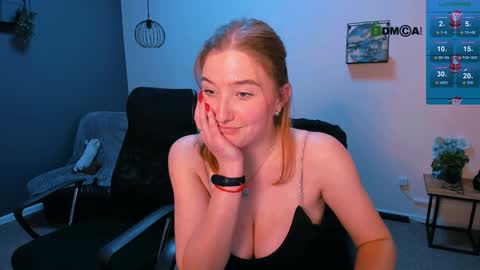 Snapshot of juli_kisss chatting on December 18, 2:10 am juli kisss online show from December 18, 2:10 am