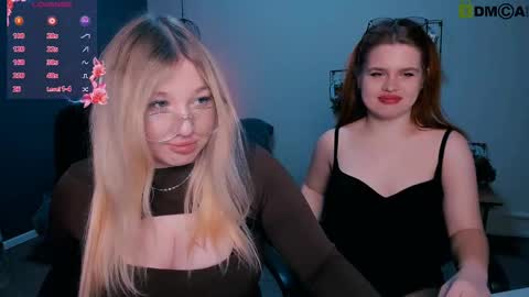 Snapshot of juli_kisss chatting on March 5, 8:21 pm juli kisss online show from March 5, 8:21 pm