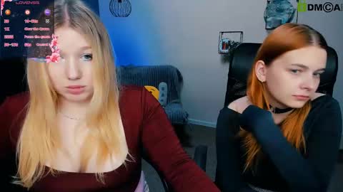 Snapshot of juli_kisss chatting on March 12, 2:20 am juli kisss online show from March 12, 2:20 am