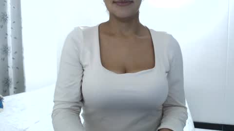 JULIA online show from July 21, 1:52 am