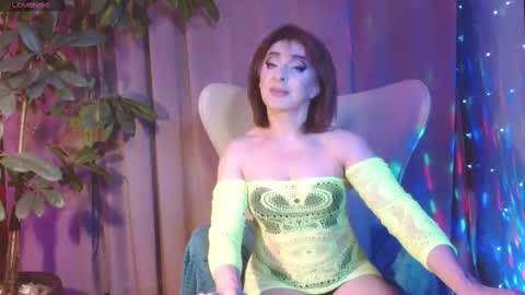 Julia online show from October 19, 3:45 pm