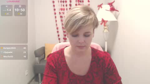 Julia online show from February 10, 4:25 pm